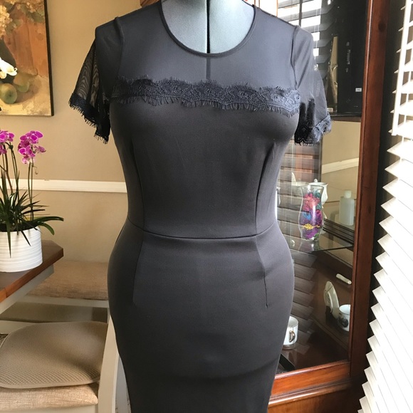 Dresses & Skirts - Mermaid Short Sleeve Mesh Dress Size 8